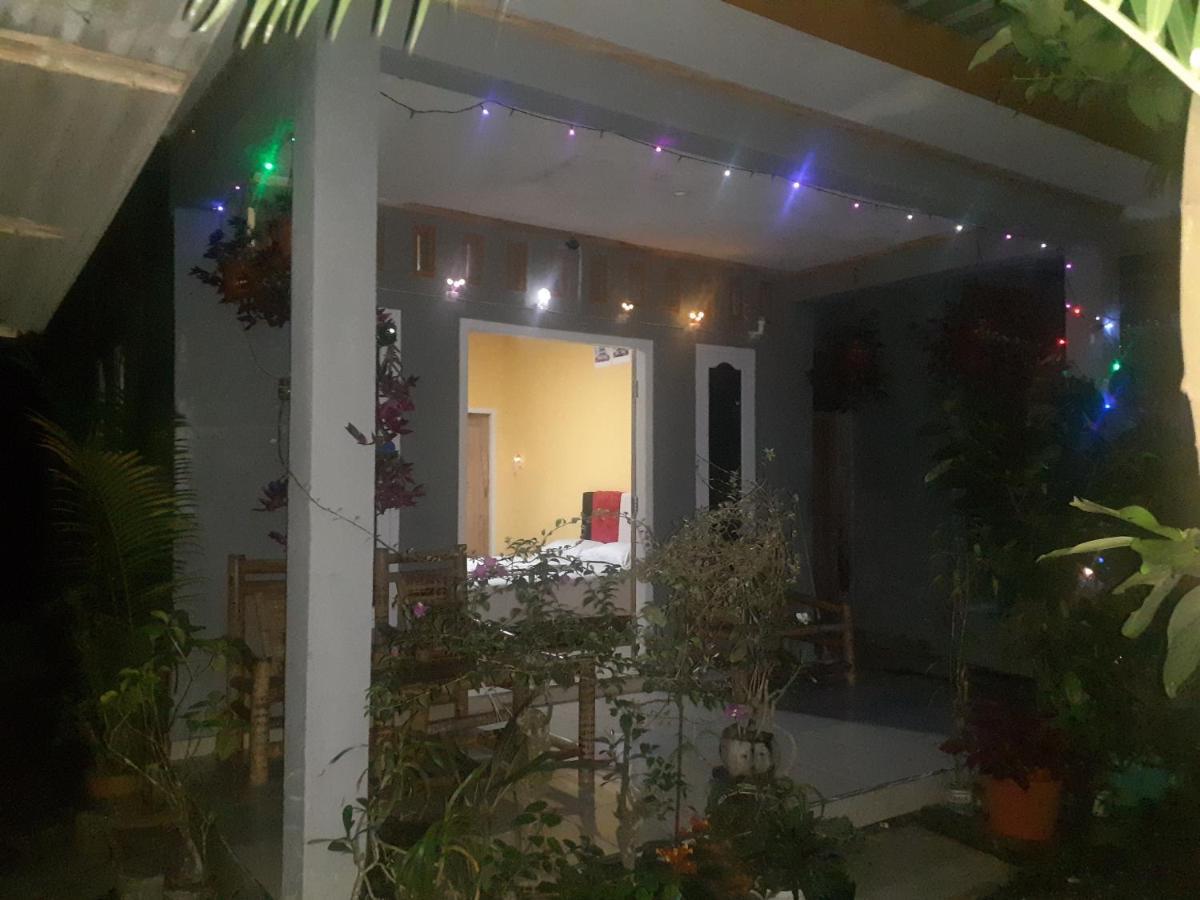 Eltari Homestay Тетебату Экстерьер фото