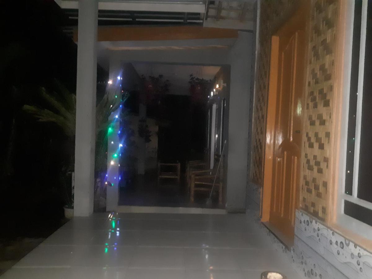 Eltari Homestay Тетебату Экстерьер фото